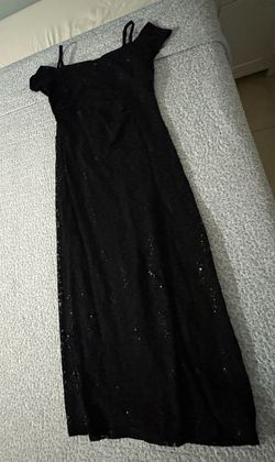 Candilate Petite Black Dress - Size PL