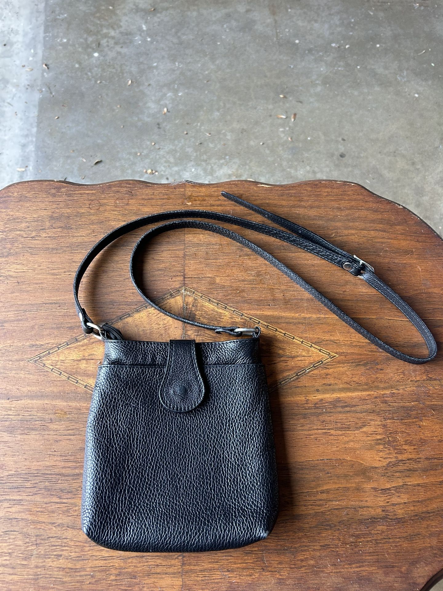 Genuine Leather Black Crossbody Bag - Made In Italy