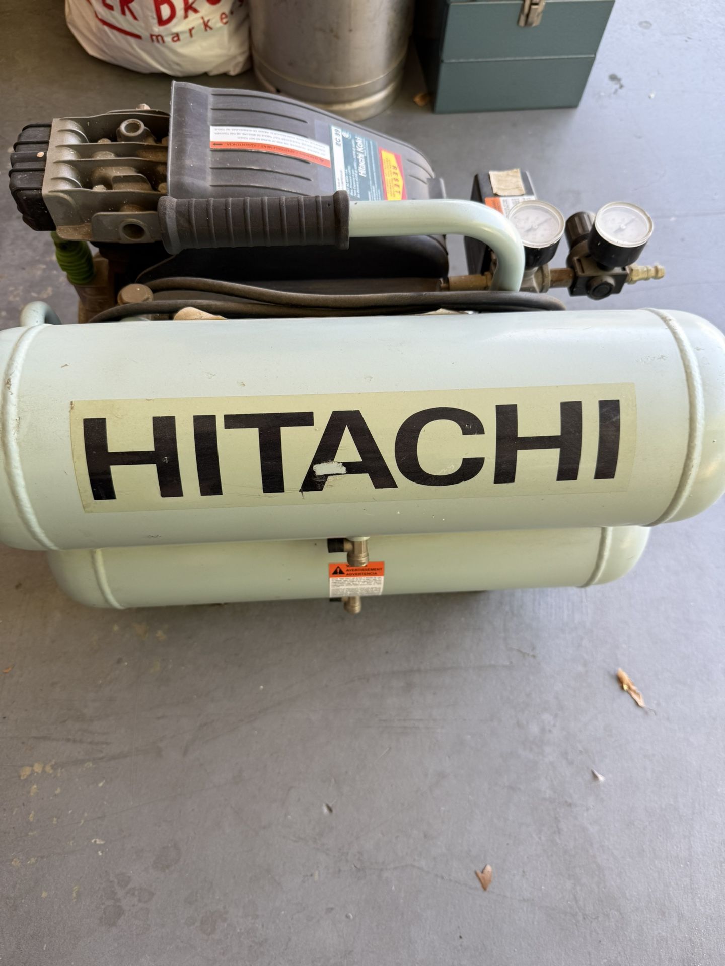Hitachi Air Compressor