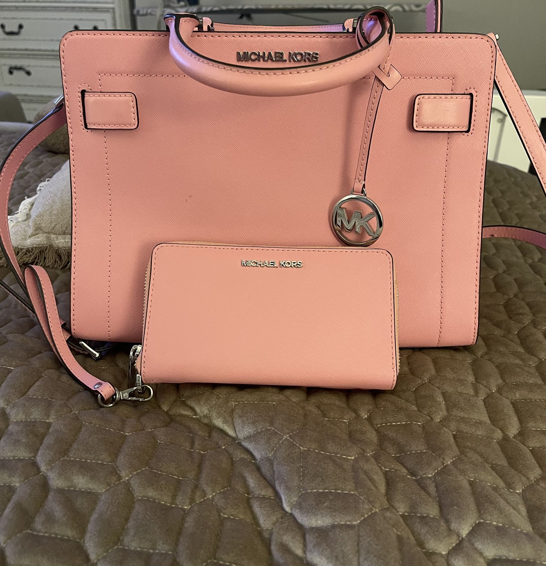 MK Purse And Wallet 