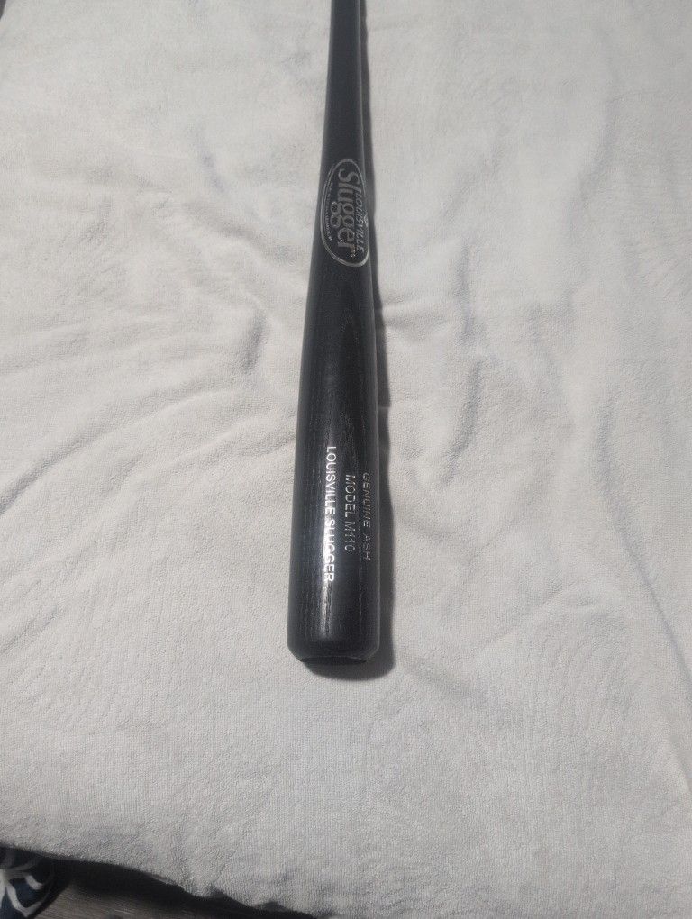 Louisville Slugger Baseball Bat