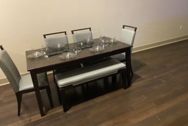 Dinner Table Set With Bench 