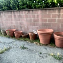Planters And Decorate All For $130