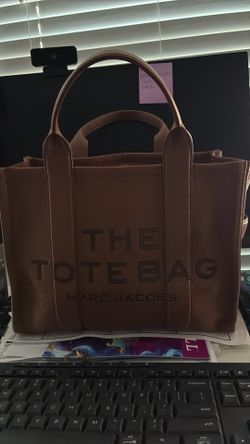 Marc Jacob’s Genuine Leather Tote