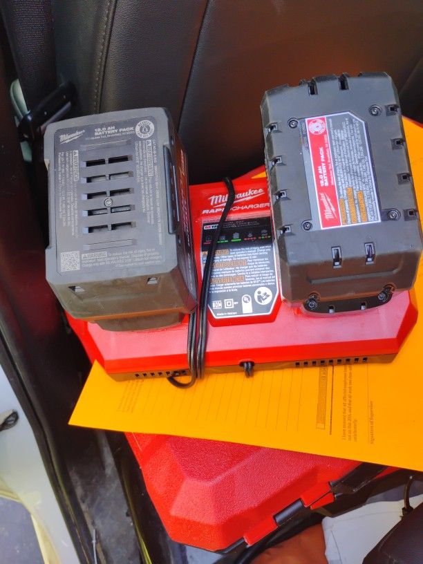 Milwaukee Batteries And Dual Charger