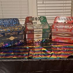 Acordeónes Gabanelli Excelentes Condiciones 