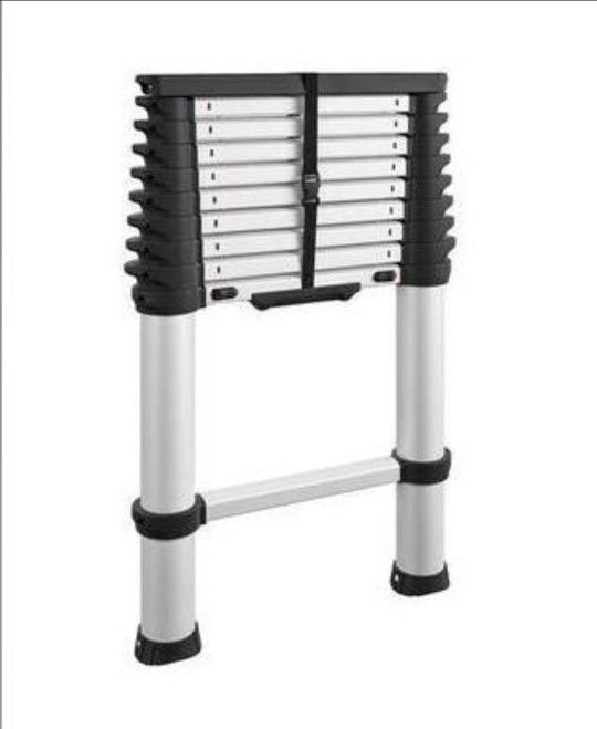 SmartClose 10.5 ft. Aluminum  Extension Ladder, 14 ft. Reach Height, Load Capacity 300 lbs