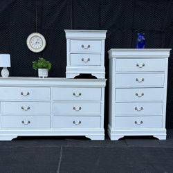White Dresser Set 