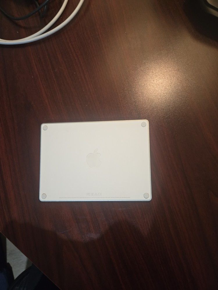 Apple Magic Trackpad 2 (Lightning)