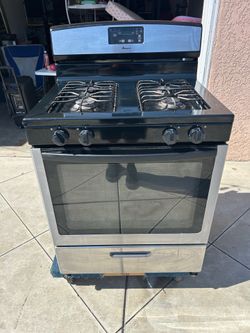 Amana 30-inch freestanding gas range