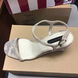 Sanctuary 9M Camo Wobble Barely There Wedges 