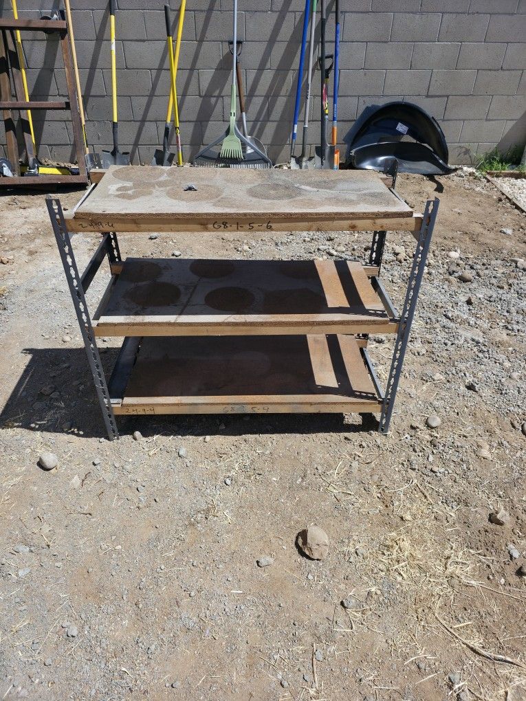 Free Shelf