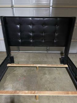 Queen size Black Faux Leather Tufted Bed Frame