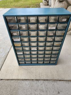 Small Part Organizer With 60 Tray. Read.......