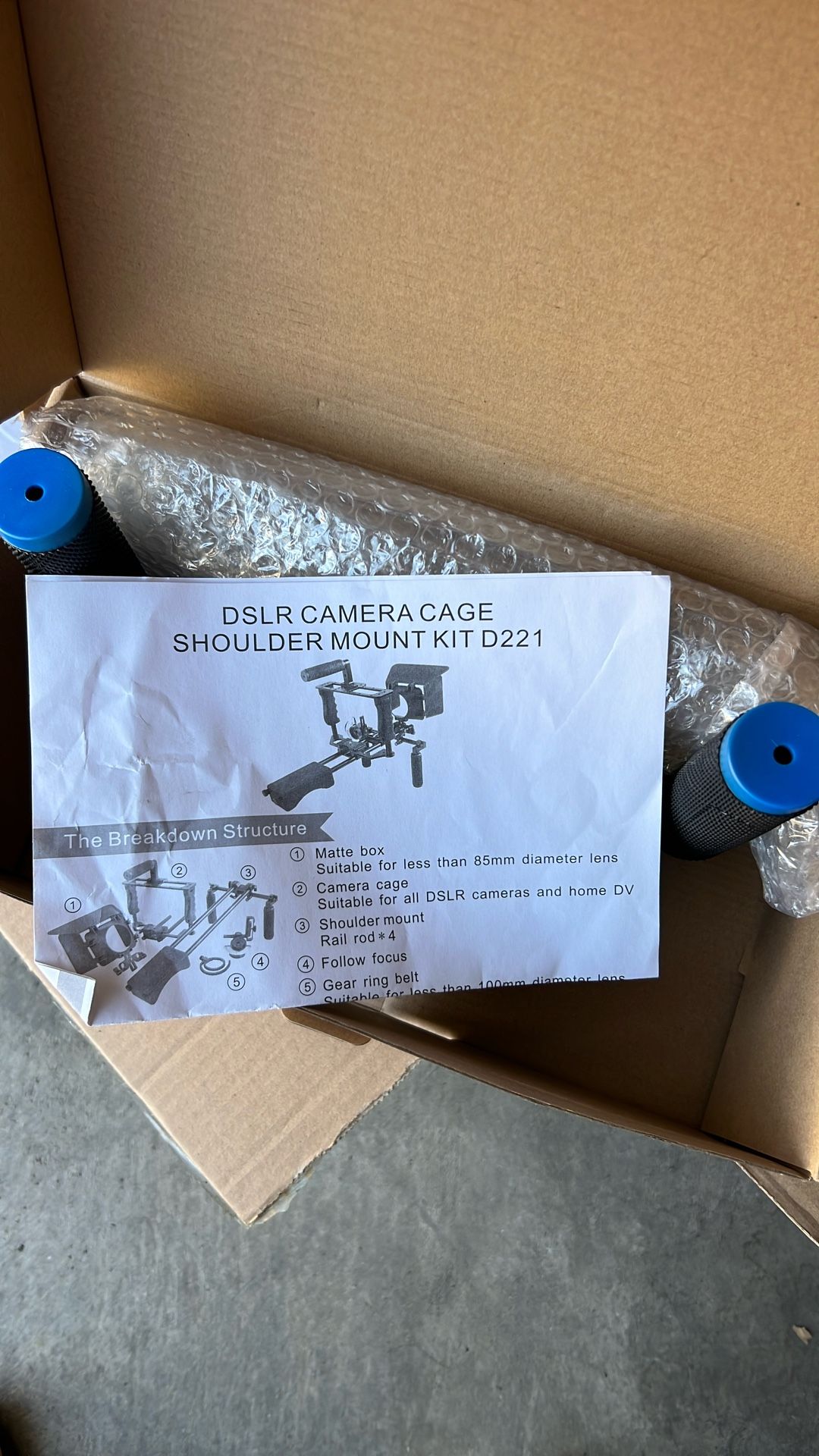 Camera Shoulder Mount Filming Equipment