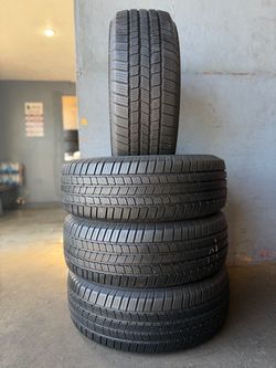 235/60/18 Michelin