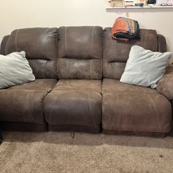 Couch With Recliner