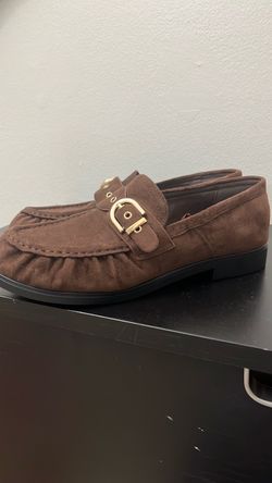 Women shoes