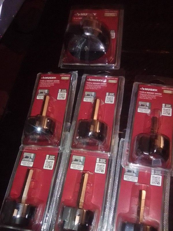 Husky 3 In And 1 1/2 In Socket Saver