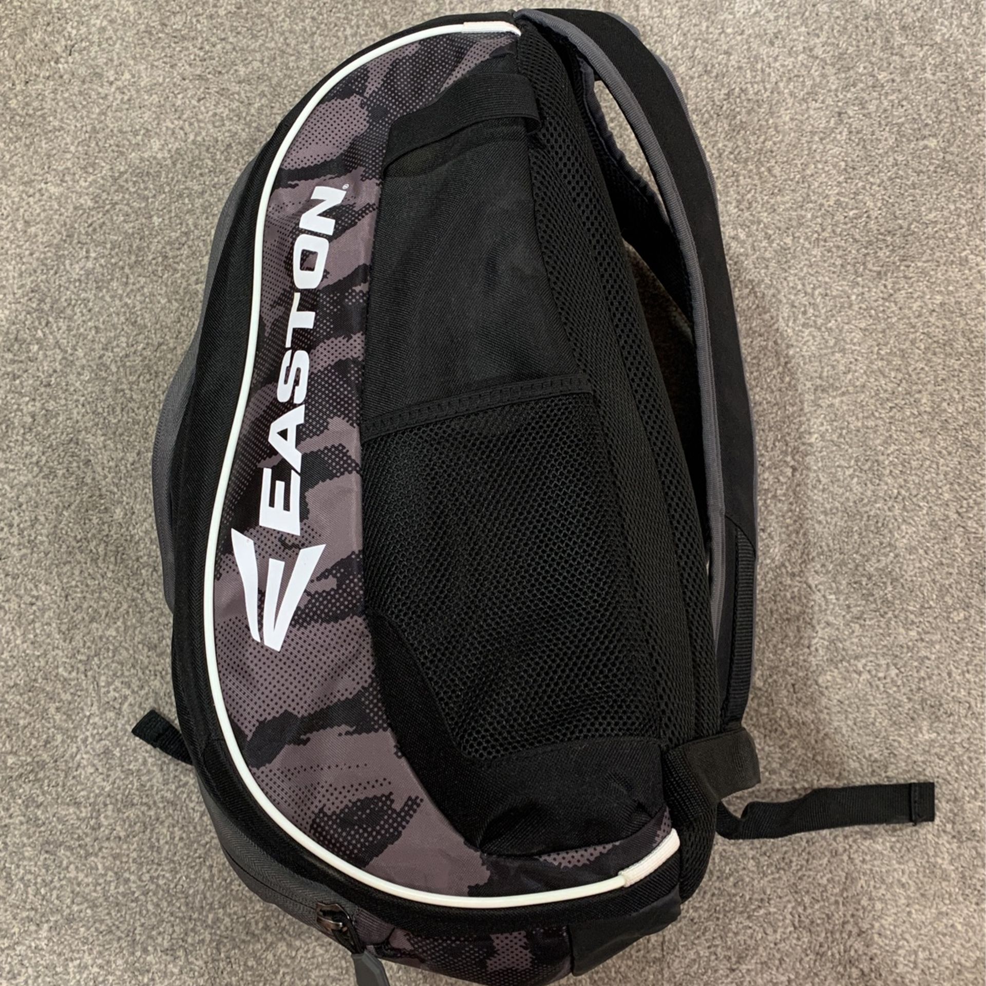 Easton Girls Softball Bag