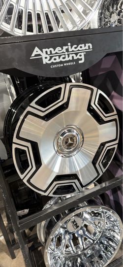 22s staggered wheels tires new Mercedes with tires