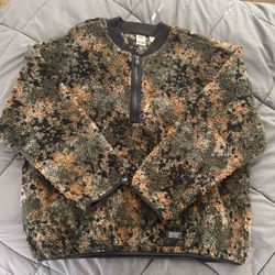 Levis Camo Sherpa Sweater Quarter Zip XL
