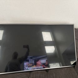 55” LG tv with mount