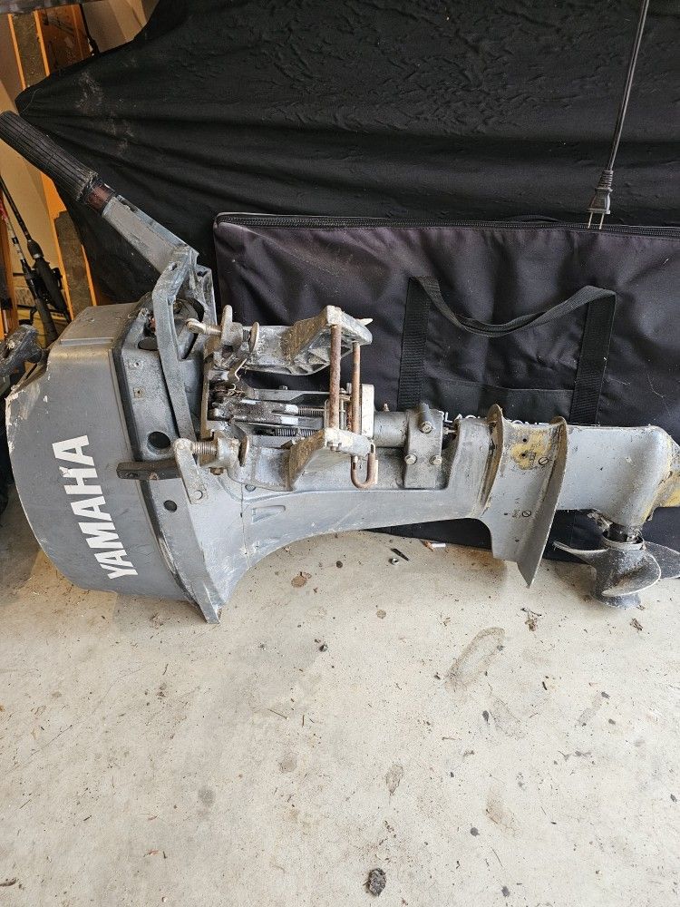 15 HP Yamaha Motor