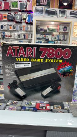 Atari 7800 video Game System pre-owned