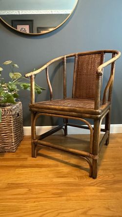 Vintage Horseshoe Rattan Wicker Cane Chair