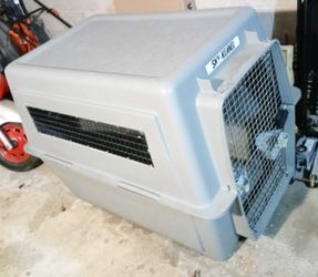 Sky Kennel Large Pet Travel Crate
