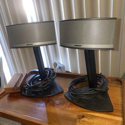 BOSE Companion Desk Speakers - Pair