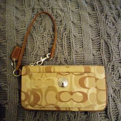 COACH, wristlet, Multi Shades Of Tan, Size Of A Smart Phone
