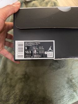 Laker 4s size 9 brand new