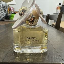 BRAND NEW Marc Jacob’s Daisy Edt Spray 50ml