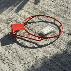 Basketball Hoop With Net