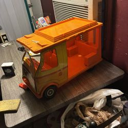 1970 Barbie Country Camper