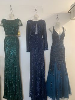 Dresses, gowns, vestidos