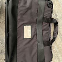 DNKY Messenger Bag