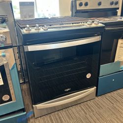 Whirlpool 5.8 cu. ft. Gas Range with Air Fry Oven in Fingerprint Resistant Stainless Steel