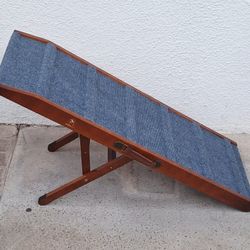 Dog Ramp – Adjustable Wooden Ramp for Dogs to Get on Bed, Sofa, and Couch – Walnut Wood Design for Small and Medium Breeds with Non-Slip Carpet Finish