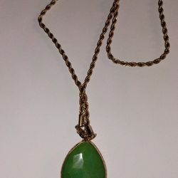 Beautiful Jade Egyptian Real Jade Teardrop 14k Casing And Necklace 