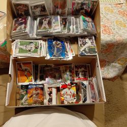 BASEBALL CARDS 
