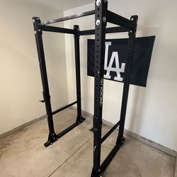 Rogue Monster-Lite Rack (Model: RML-390F)