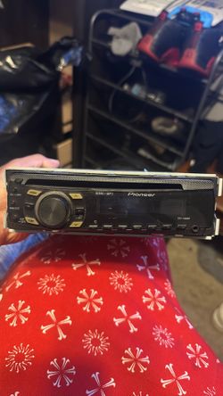Pioneer radio