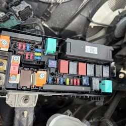 2017 Honda Accord Engine Under Hood Fuse Box