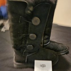 UGG Bailey Button Womens Boots Size 7