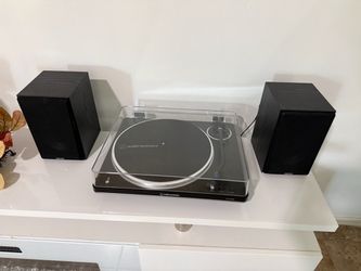 Audio-Technica - AT-LP70XBT-BS - /Silver - Black with Speakers and some gifts