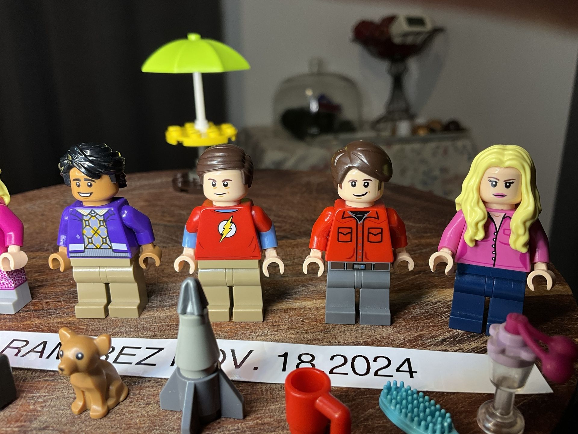 Lego The Big Bang Theory Minifigures x6 (Northridge) - Main Image
