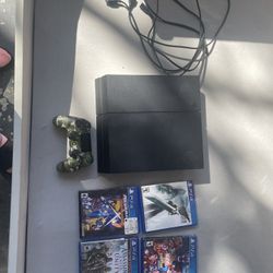 PS4 Plus With Remote Controller And 4 Games 